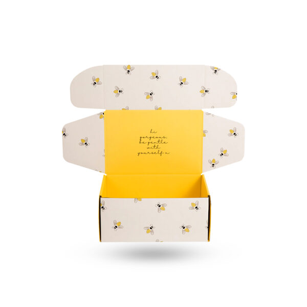 White mailer boxes UK